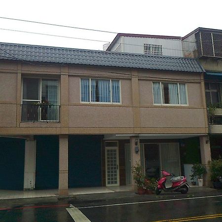Leisure Man Apartment Хуалиен Сити Екстериор снимка
