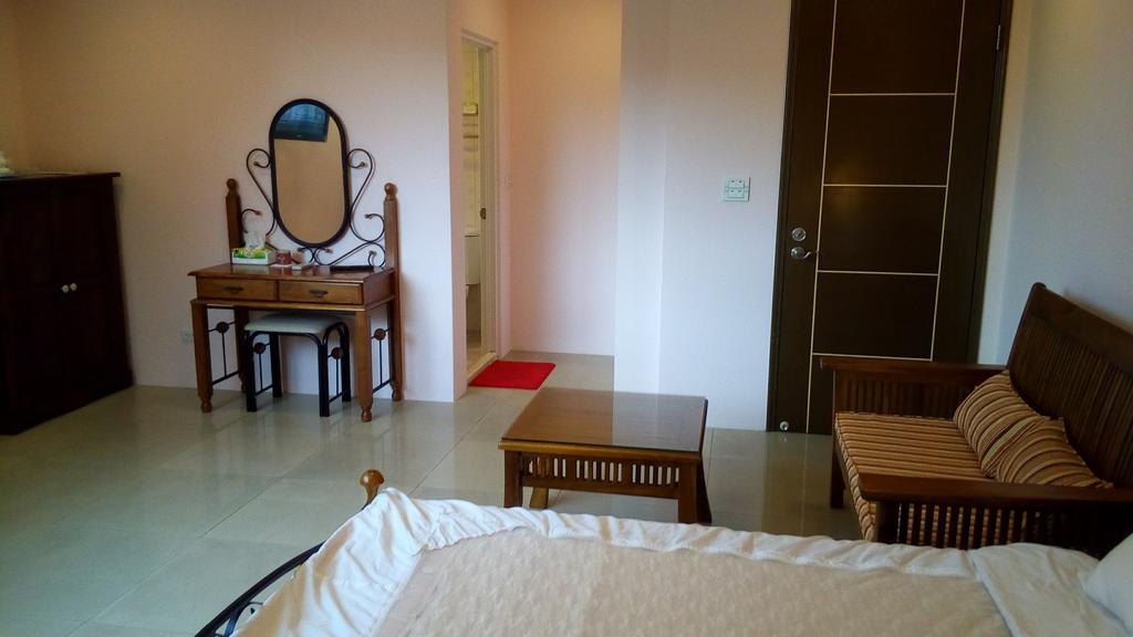Leisure Man Apartment Хуалиен Сити Екстериор снимка
