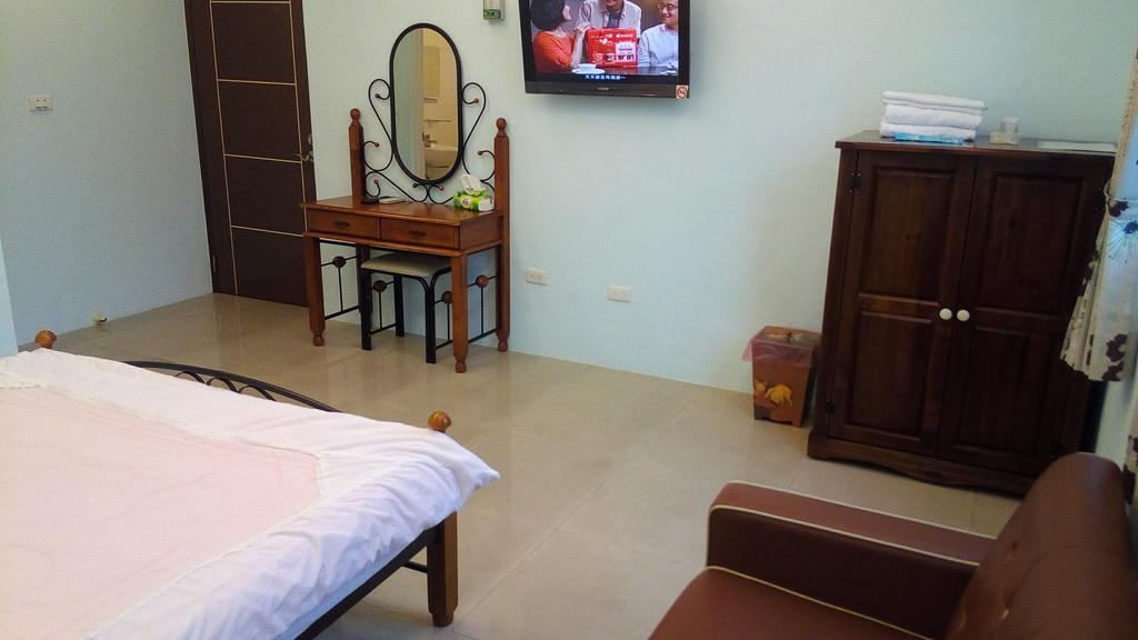 Leisure Man Apartment Хуалиен Сити Екстериор снимка
