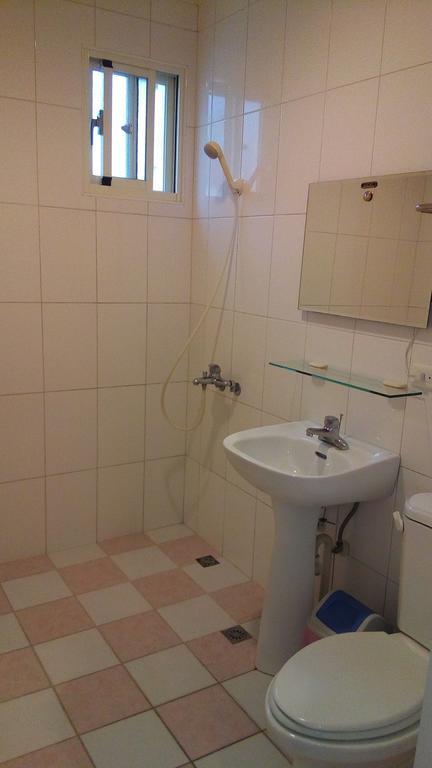 Leisure Man Apartment Хуалиен Сити Екстериор снимка
